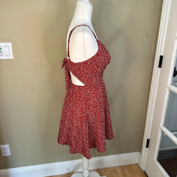 SHEIN Red Floral Cut Out Tie Back Mini Dress Sundress - small - Picture 7 of 10